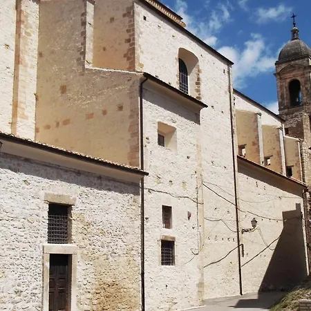 Porta Maiella * San Valentino in Abruzzo Citeriore