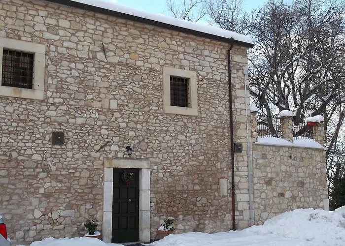 Porta Maiella Bed and Breakfast *