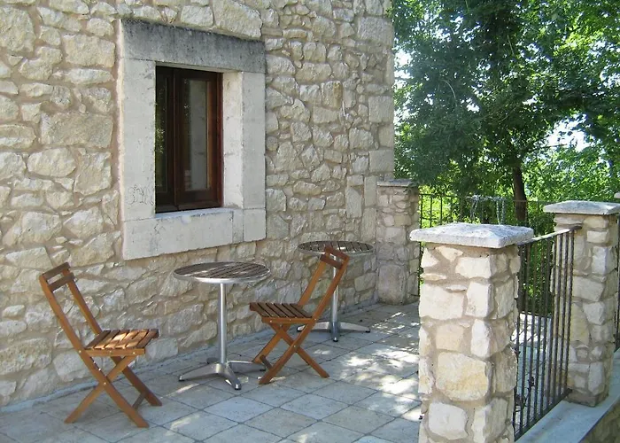 Porta Maiella Bed and Breakfast *